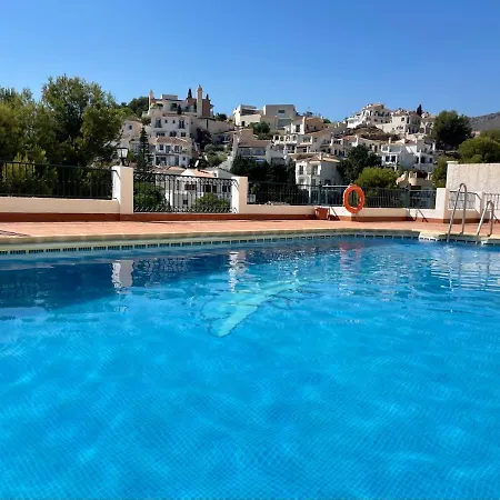 Miramar - Near Burriana With Pool Appartamento Nerja