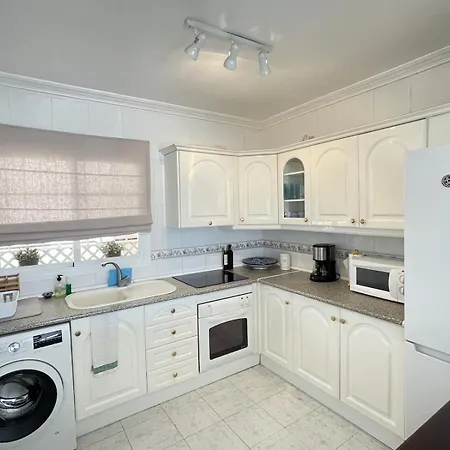 Appartamento Miramar - Near Burriana With Pool Nerja